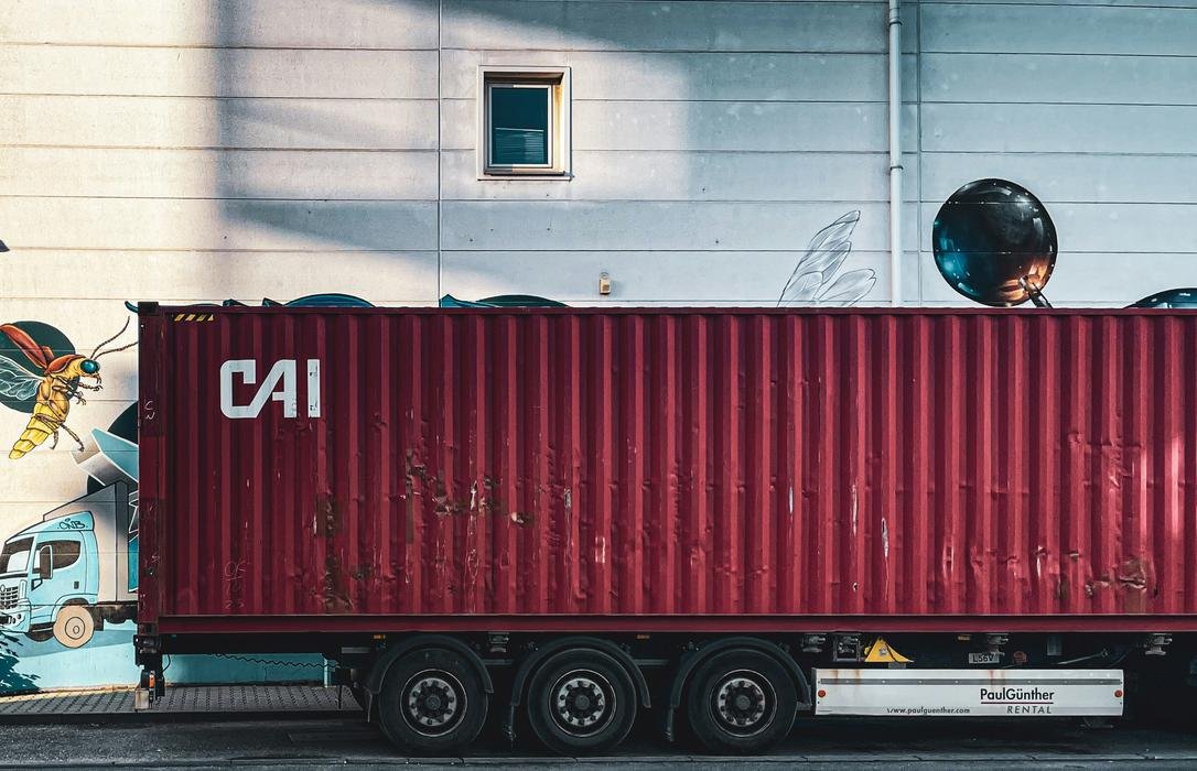 Moving out of Seattle cost estimator and moving checklist
